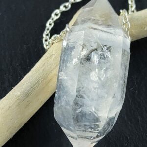 collier argent quartz cristal de roche biterminé