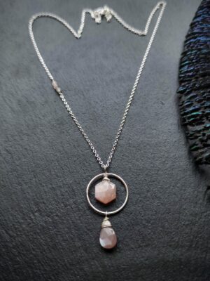 collier anneau pierre de lune