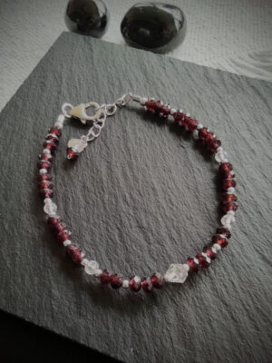 bracelet grenat rouge